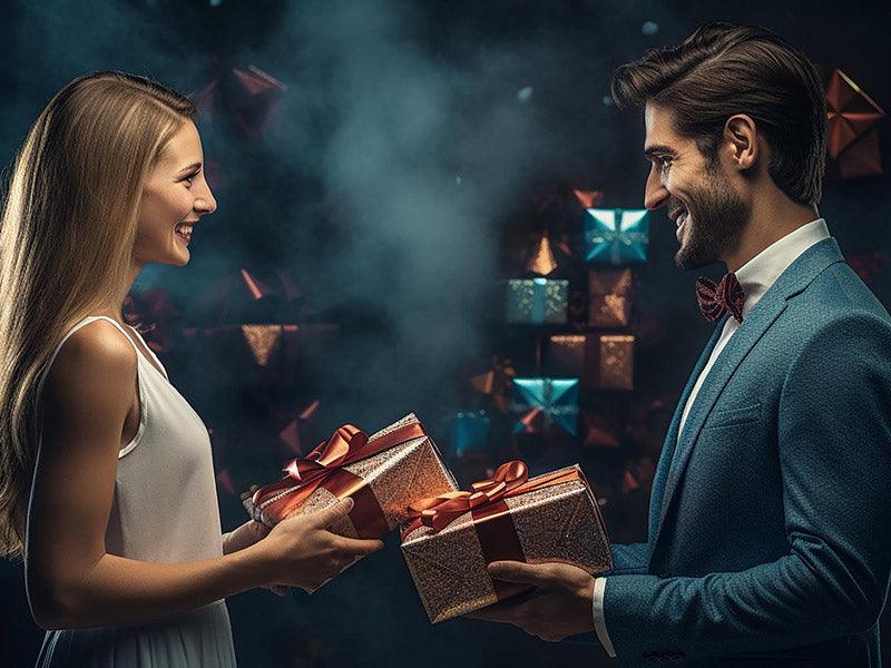 What are the differences between choosing a gift for a man or a woman? - GiftShire