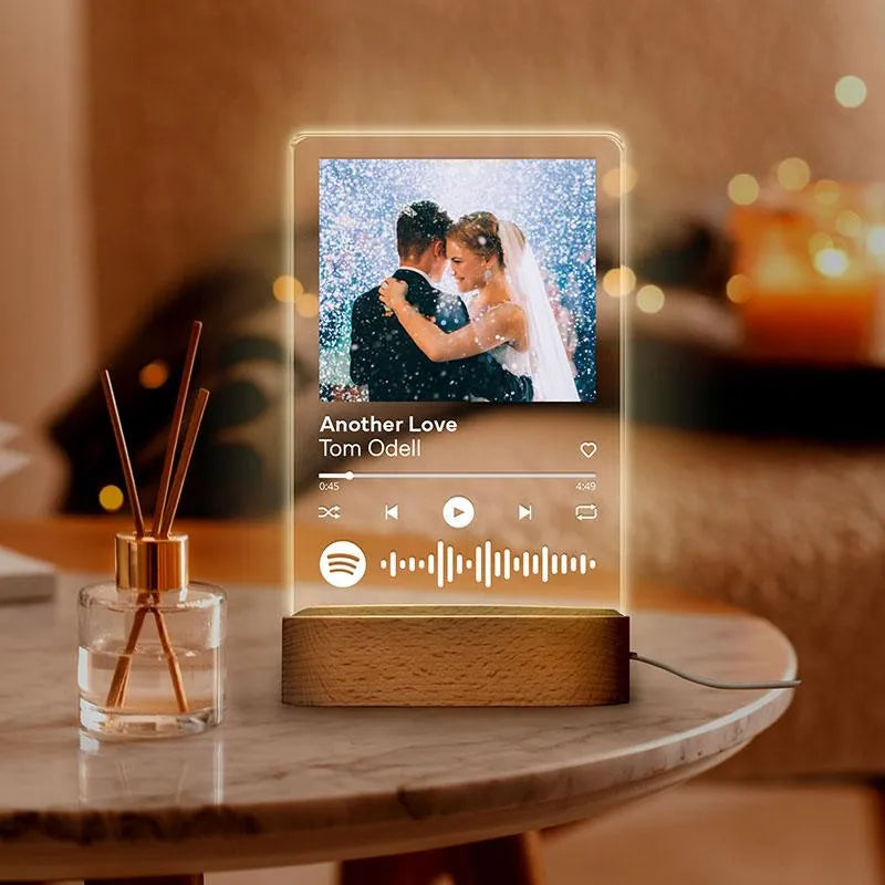 Acrylic Spotify Plaque and Keychain - GiftShire