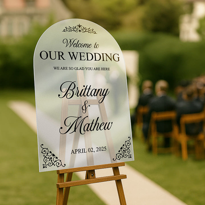 Bride & Groom's Welcome Arch Sign For Wedding