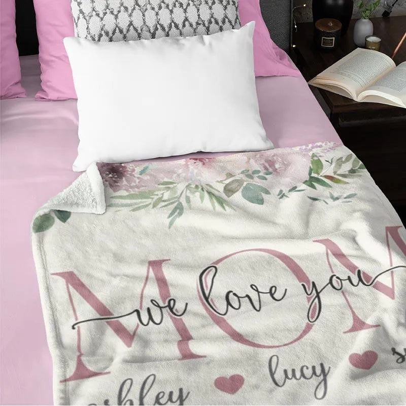 We Love You Mom Cuddly Blanket with Custom Kids Name - GiftShire