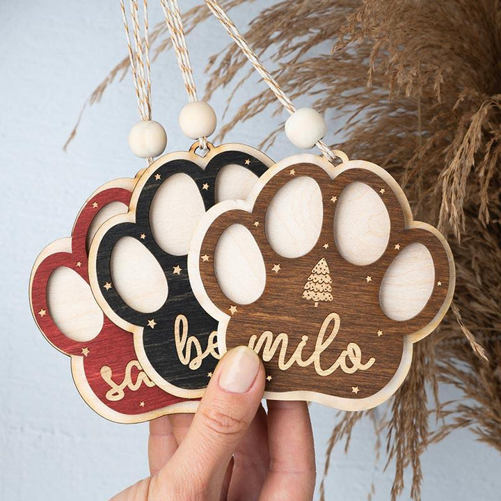 Christmas Paw Ornament - GiftShire