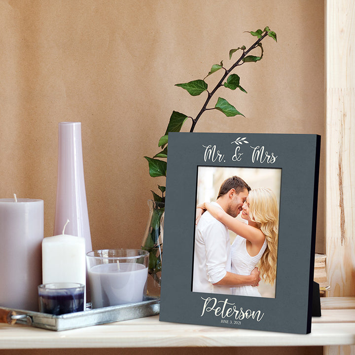 Custom Picture Frames for Couples – Gift for Valentine’s Day