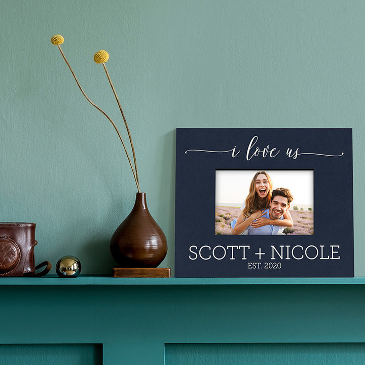 Custom Picture Frames for Couples – Gift for Valentine’s Day