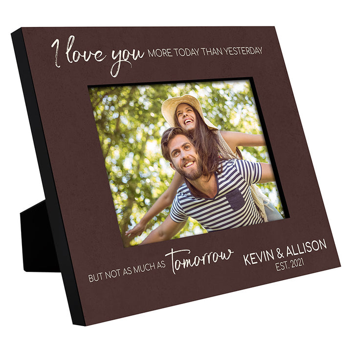 Custom Picture Frames for Couples – Gift for Valentine’s Day