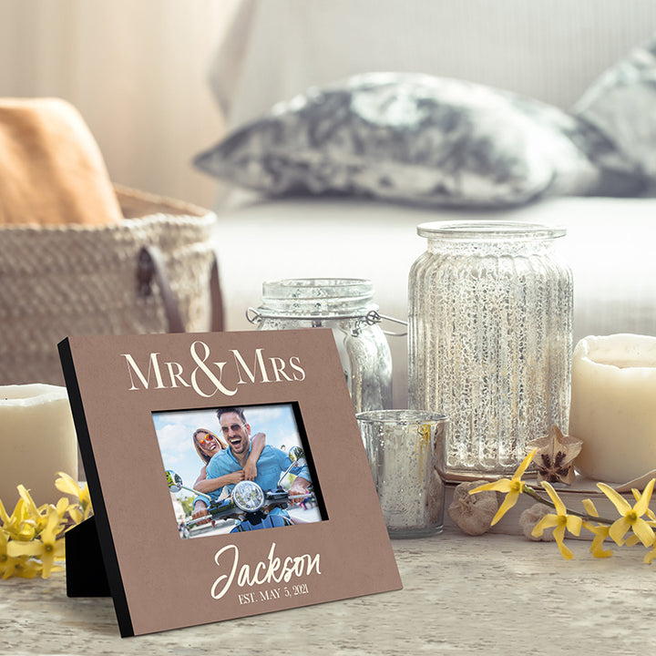 Custom Picture Frames for Couples – Gift for Valentine’s Day