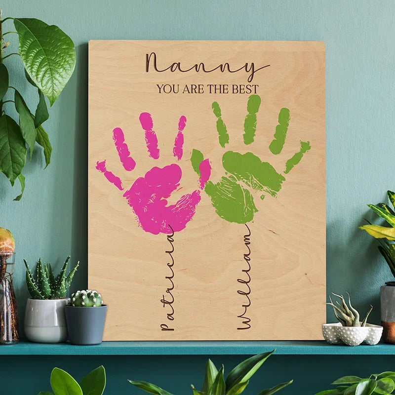 DIY Hand Painted Mom Sign - Kids Name Engraved - GiftShire