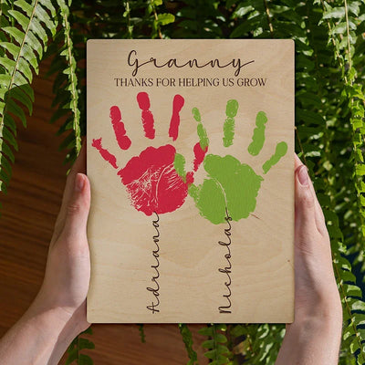 DIY Hand Painted Mom Sign - Kids Name Engraved - GiftShire