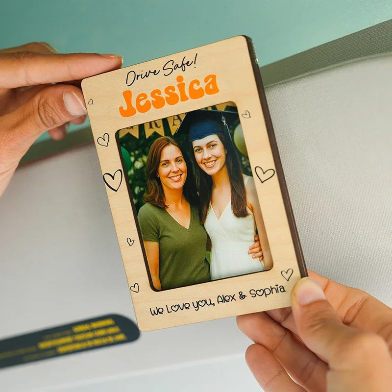 Drive Safe Car Visor Clip – Photo Holder Car Visor Clip or Fridge Magnet