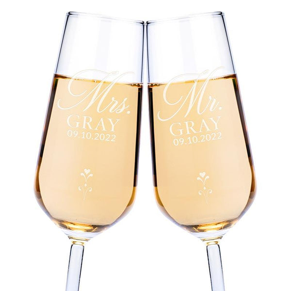Mr and Mrs Champagne Flutes - GiftShire