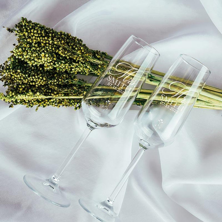Mr and Mrs Champagne Flutes - GiftShire