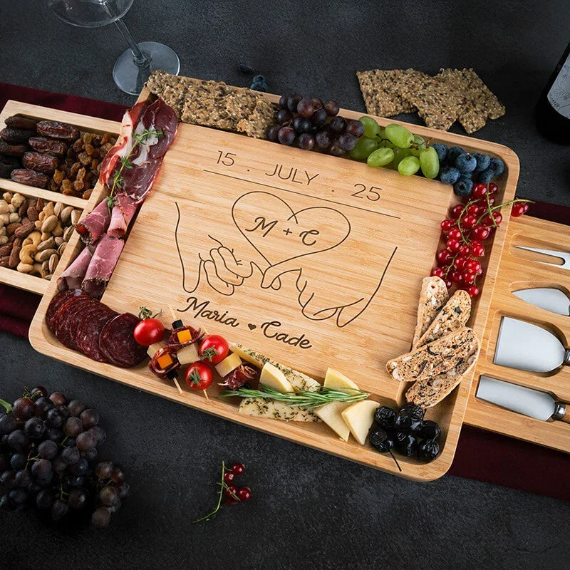 Personalized Expandable CheeseBoard with Utensil Set