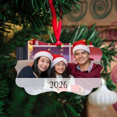 Wavy Frame Ornament